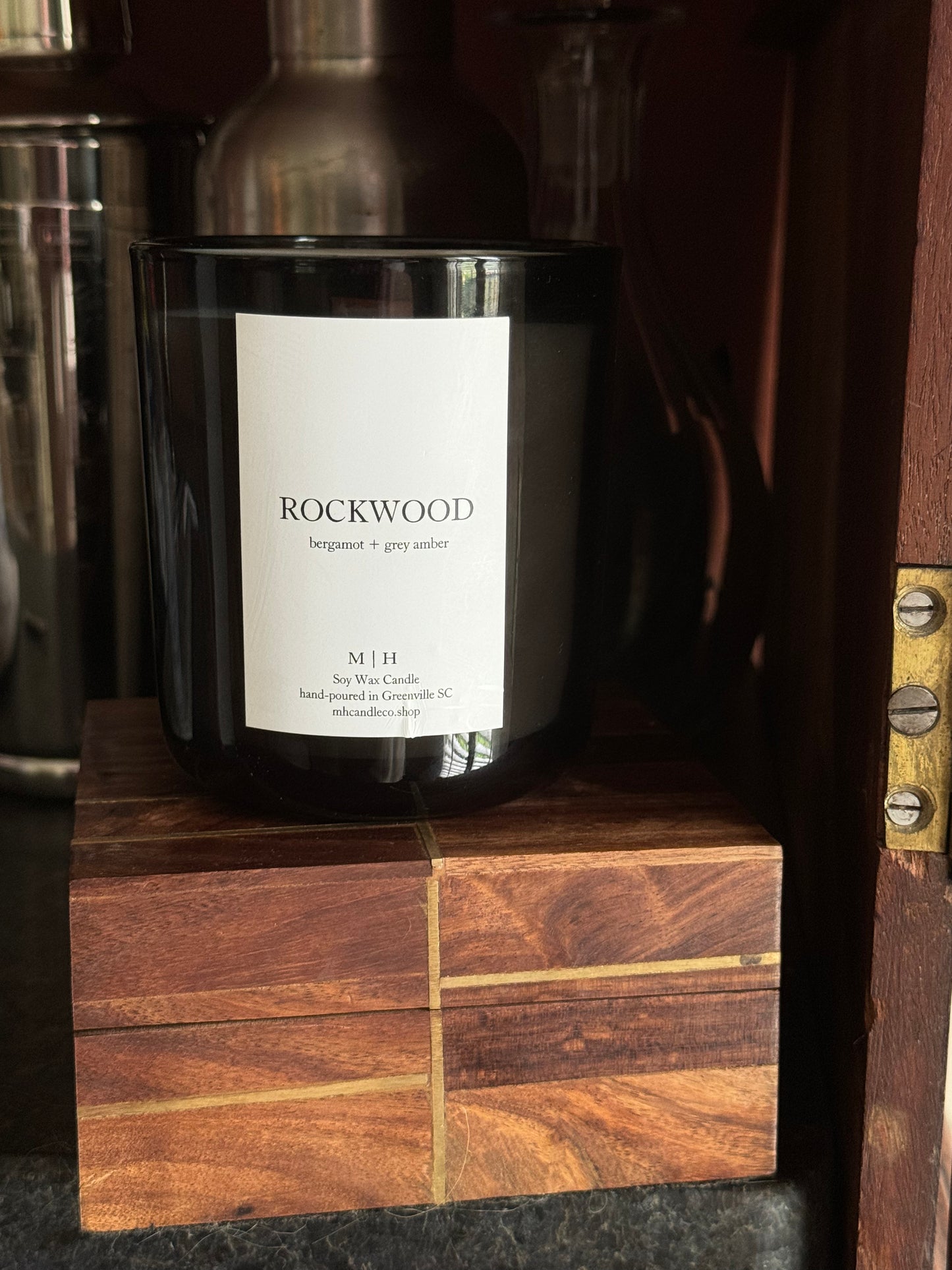 Rockwood-Bergamot + Grey Amber